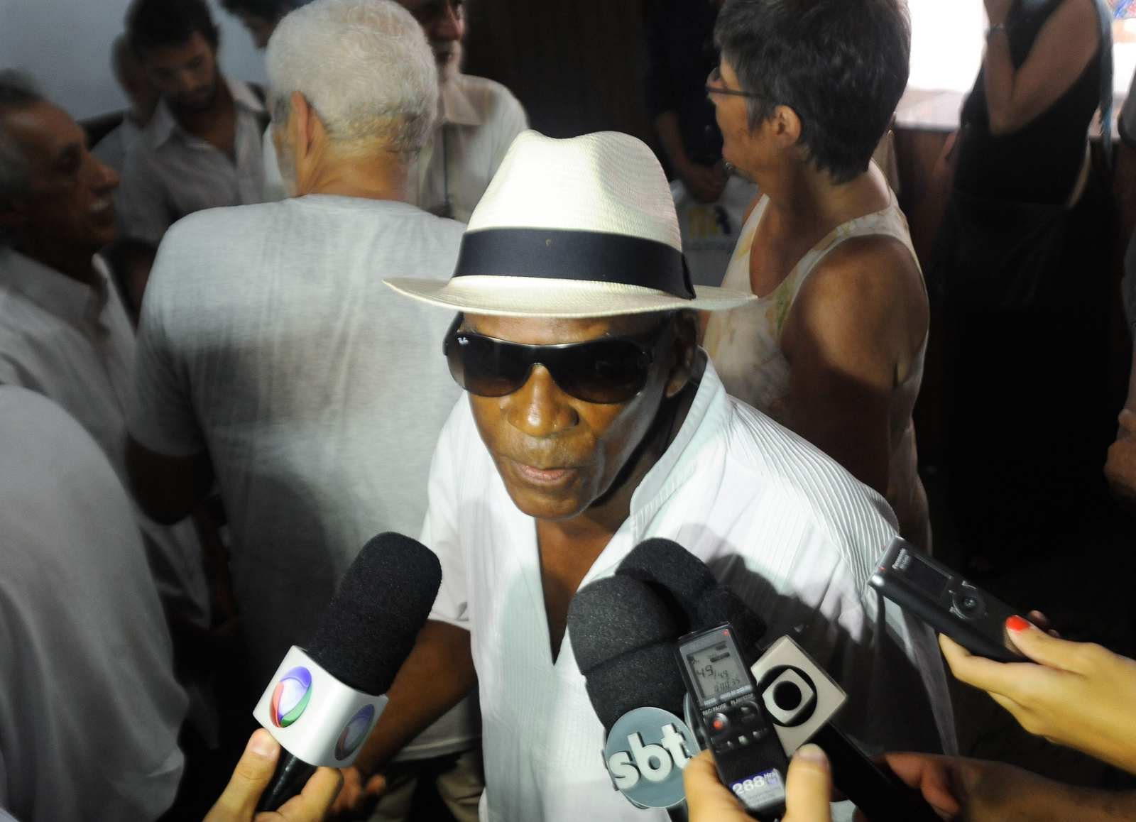 Antônio Pitanga concedendo entrevista (Foto: Agência Brasil/Wikimedia Commons, CC BY 3.0 br)