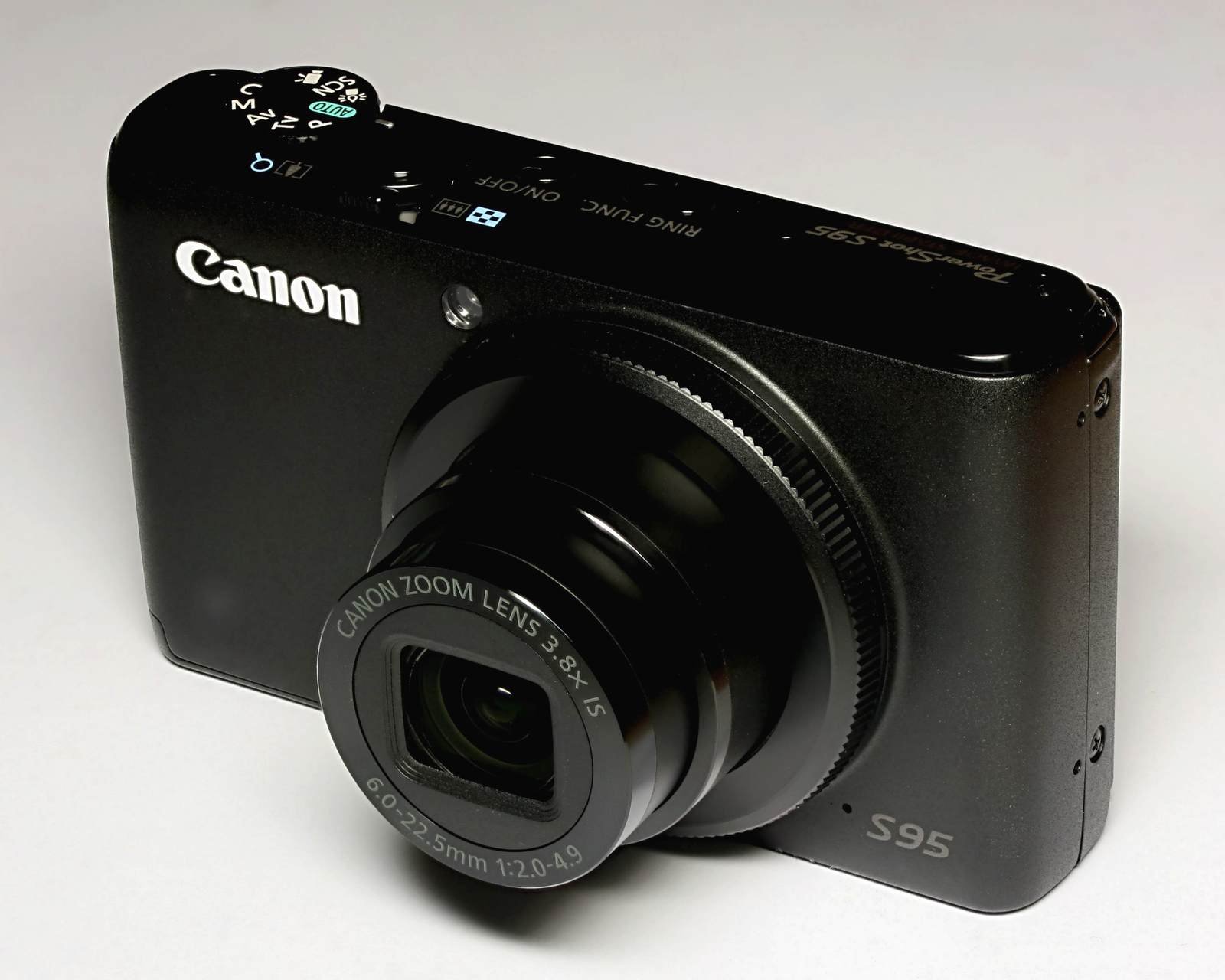 Câmera digital compacta Canon PowerShot (Wikimedia Commons)