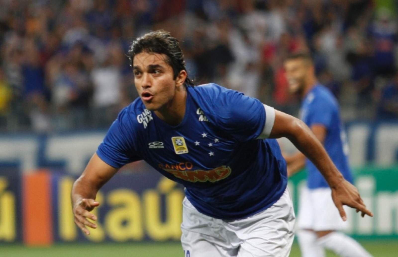 Jogador do Cruzeiro em ação de jogo, imagem ilustrativa